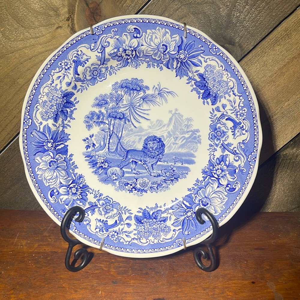 “AESOP’S FABLES” The SPODE Blue Room Collection Plate with Wall Hanger